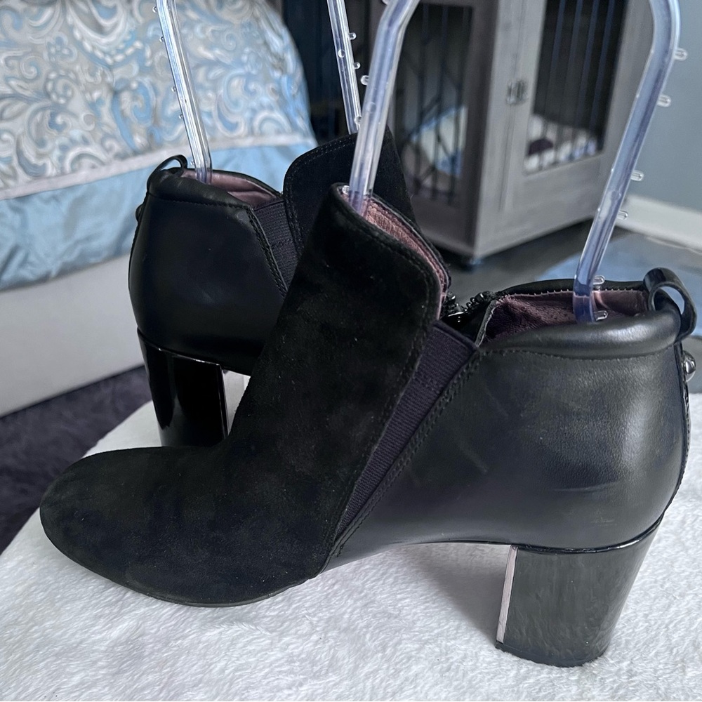 Women Donald Pliner Black Leather Nubuck Suede Zipper Stack Heel shoes 10